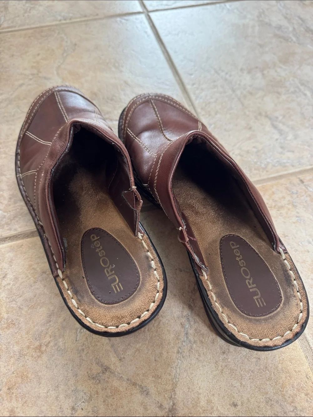 Eurostep women’s Brown Leather Slip-On Mules